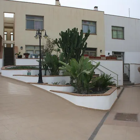 Bravo's 4 * Cotillo