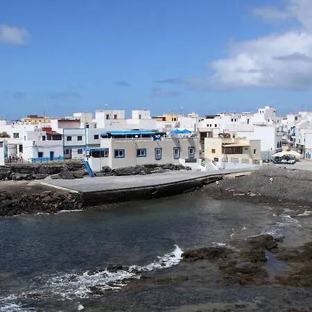 Bravo's 4 * Cotillo
