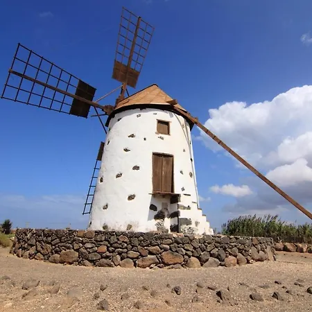Bravo's 4 * Cotillo